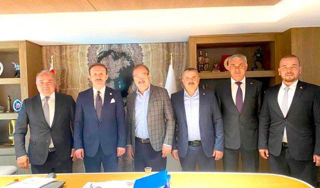 Durmak yok, hizmete devam