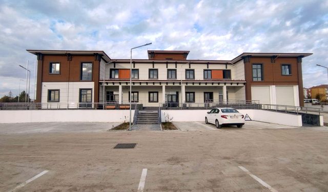 Sağlık kompleksi gün sayıyor