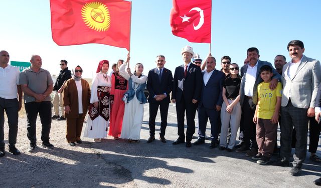 Kırgız-Türk kardeşliği